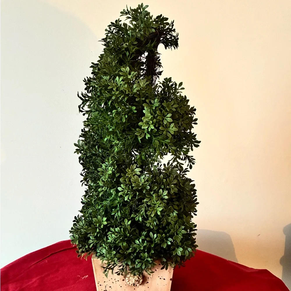 Elegant Green Faux Spiral Boxwood Topiary in Tan Pot